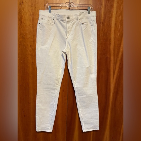 Gap White Denim Jeans - Picture 1 of 4